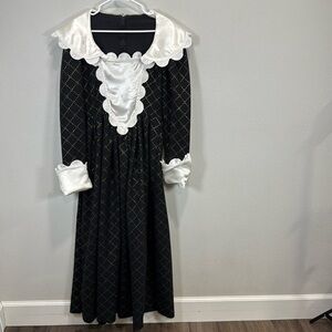 Fleece renaissance gown dress costume‎ black white gold